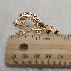 Gold Hairdresser Brooch with Crystals